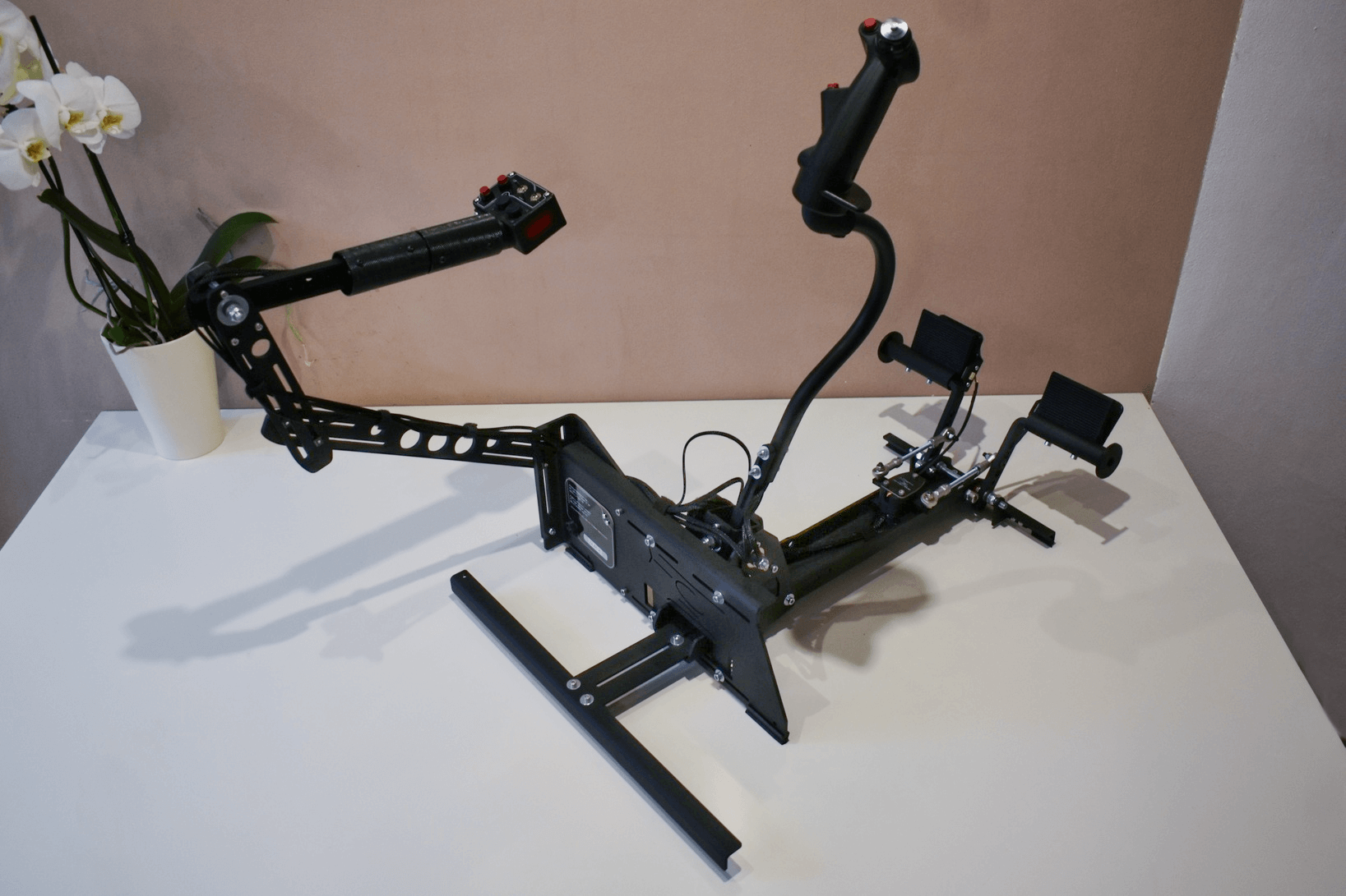 DIY collective control lever for a helicopter flight sim