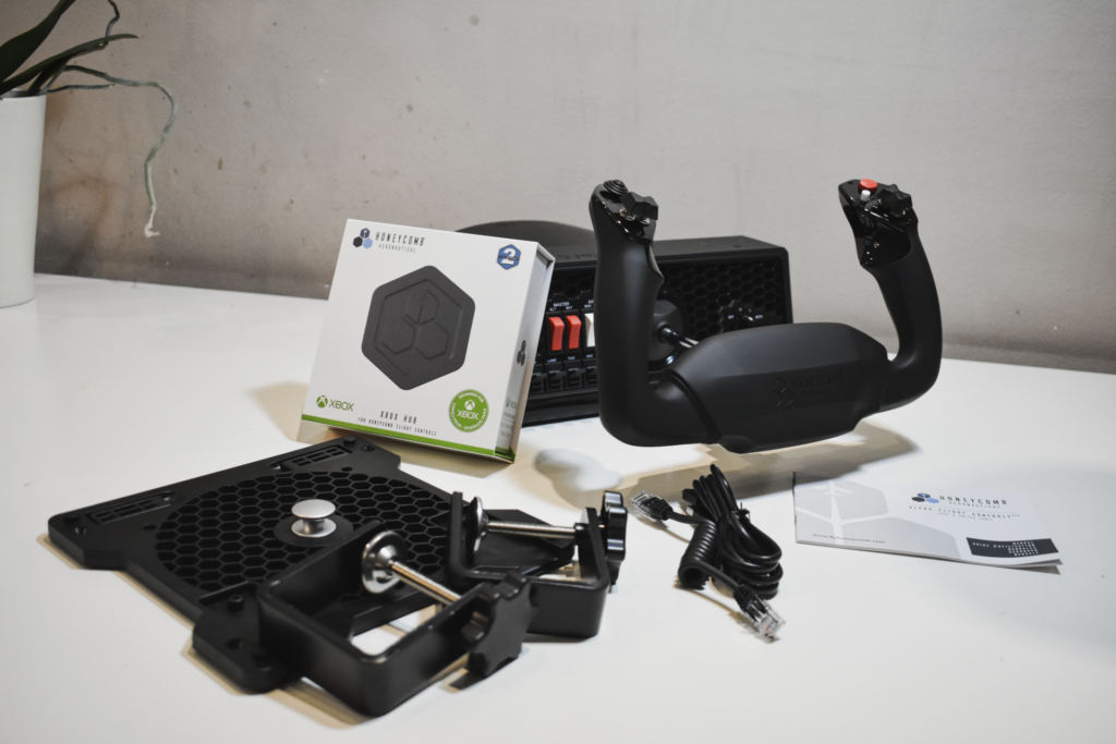 REVIEW: Honeycomb's New Alpha Flight Controls XPC and Bravo Throttle Quadrant - HCG Digital Arts, Microsoft Flight Simulator, Reviews