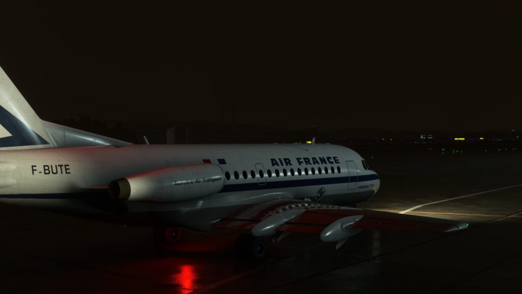Just Flight Fokker F28 rainy night in Paris