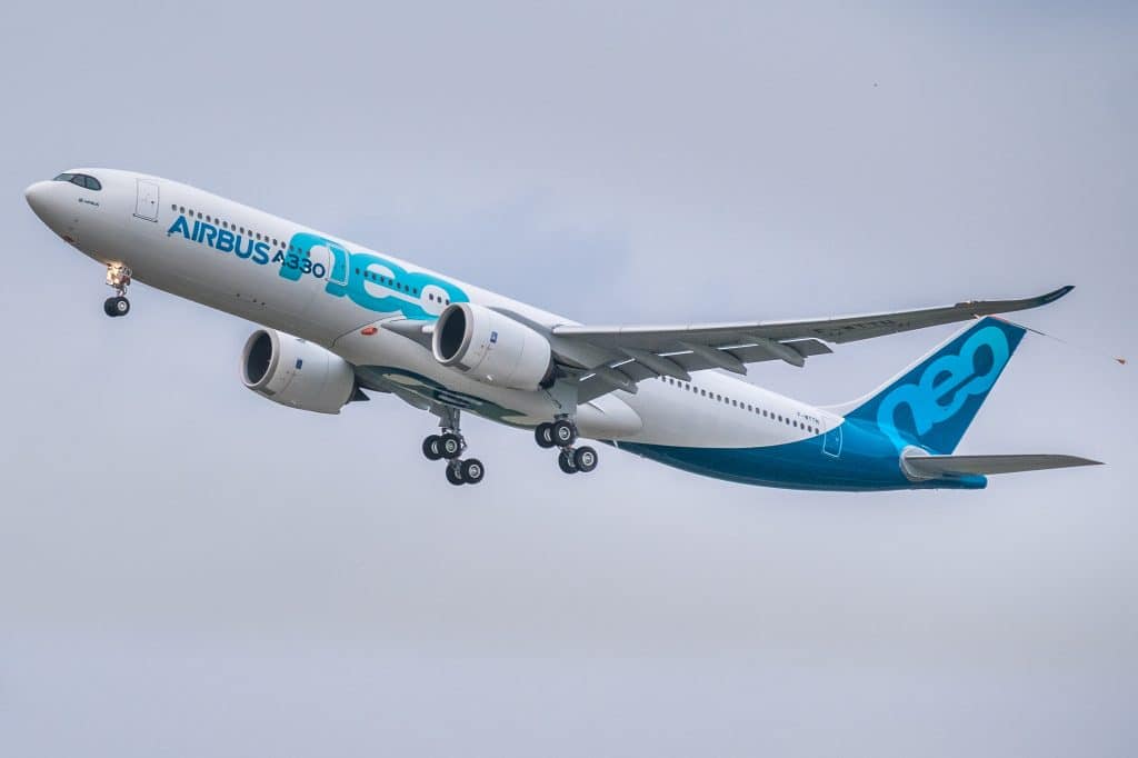 REVIEW: The New LatinVFR A330-900neo for MSFS is So Very Close - Reviews